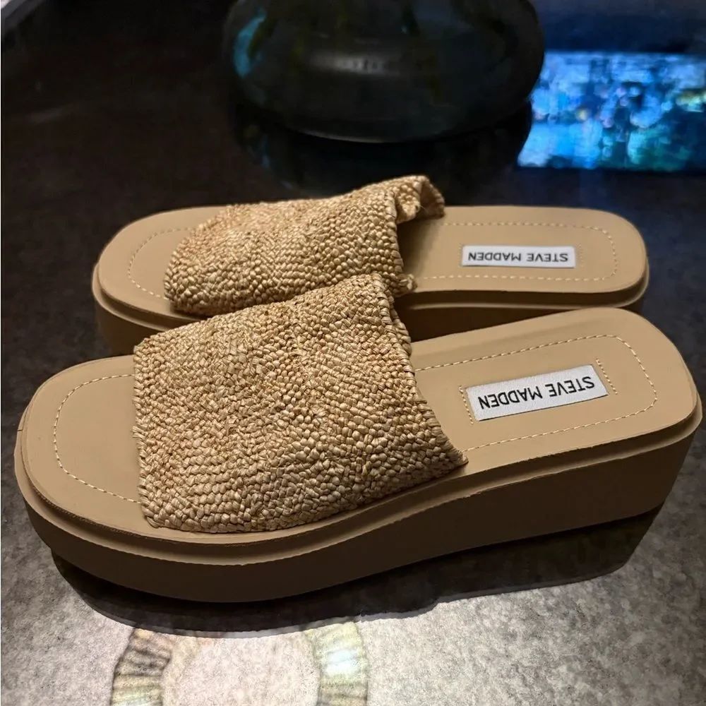 Steve Madden Gimmee Raffia Flatform Sandals